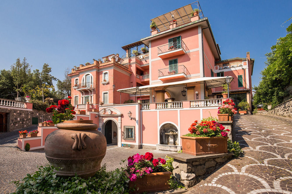 Hotel Castel Vecchio Castel Gandolfo Exterior photo